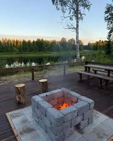 Lomakeskus Simojoen Eräkartano - Simojoki Wilderness Alaniemi
